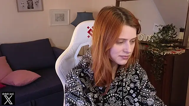 Snapshot of doll_lesli chatting on 11, 3, 2025 doll lesli online show from 11, 3, 2025