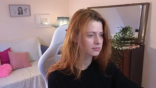 Snapshot of doll_lesli chatting on 19, 3, 2025 doll lesli online show from 19, 3, 2025