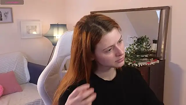 Snapshot of doll_lesli chatting on 20, 3, 2025 doll lesli online show from 20, 3, 2025