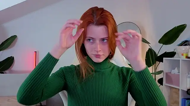 Snapshot of doll_lesli chatting on 26, 11, 2025 doll lesli online show from 26, 11, 2025