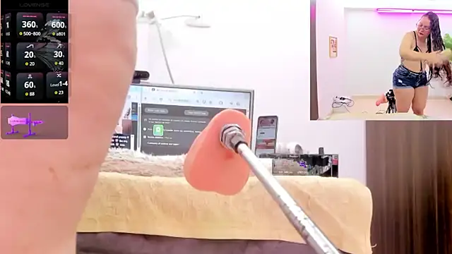 Paulina Davis  online show from 1, 3, 2026