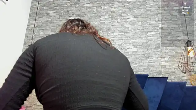 LizzRouse online show from 9, 9, 2025