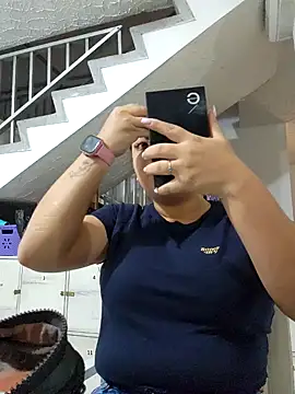 LizzRouse online show from 18, 10, 2025