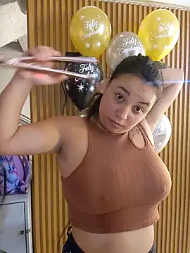 LizzRouse online show from 16, 2, 2026