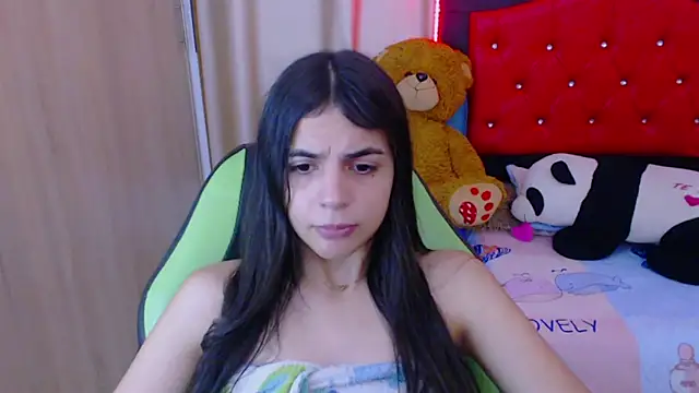  elenna online show from 2, 2, 2025