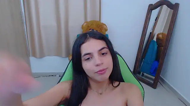  elenna online show from 15, 2, 2025