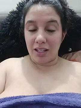 Snapshot of Deina_bunny chatting on 12, 11, 2025 Deina bunny online show from 12, 11, 2025