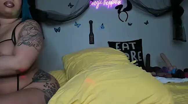 Snapshot of ThickAssRena chatting on 30, 1, 2025 ThickAssRena online show from 30, 1, 2025