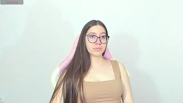 alice-love1 online show from 2, 3, 2025