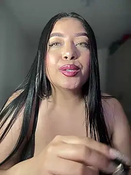 Snapshot of cami_ortiz__ chatting on 17, 1, 2025 cami ortiz online show from 17, 1, 2025