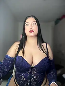 Snapshot of cami_ortiz__ chatting on 22, 1, 2025 cami ortiz online show from 22, 1, 2025