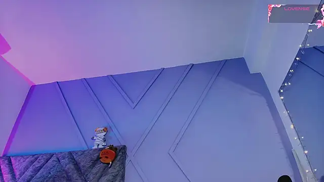 emmajohnss online show from 22, 10, 2025