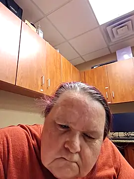 Hornybbw1978 online show from 18, 4, 2026