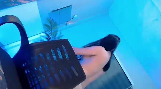 Snapshot of _HAILYOURGODDESS chatting on 4, 1, 2025 HAILYOURGODDESS online show from 4, 1, 2025