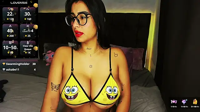 Snapshot of lovely_violet13 chatting on 19, 12, 2024 lovely violet13 online show from 19, 12, 2024