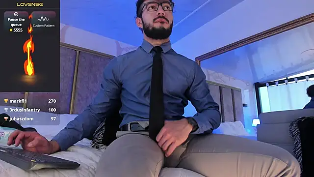 MarkWalker   online show from 6, 3, 2025