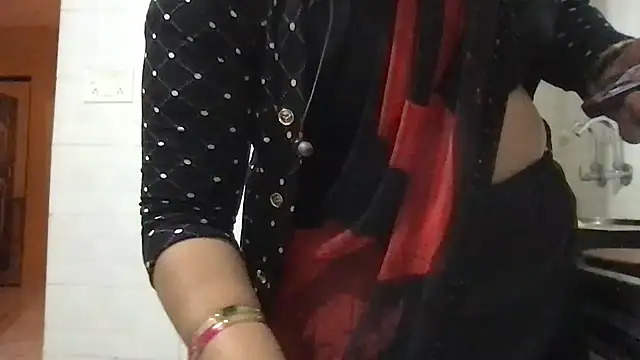 Snapshot of Riyasingh9 chatting on 25, 1, 2025 Riyasingh9 online show from 25, 1, 2025