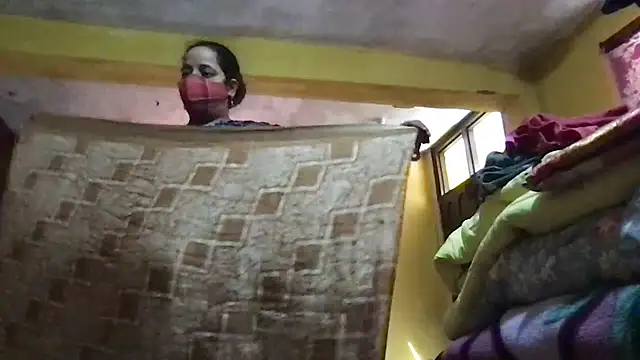 Snapshot of Riyasingh9 chatting on 29, 11, 2025 Riyasingh9 online show from 29, 11, 2025