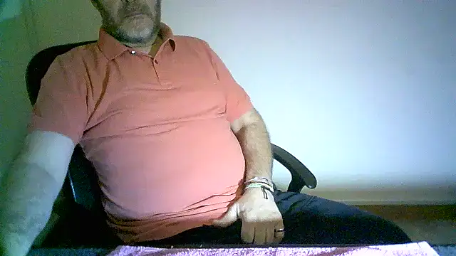 Snapshot of Greek_Passion chatting on 11, 10, 2025 Greek Passion online show from 11, 10, 2025