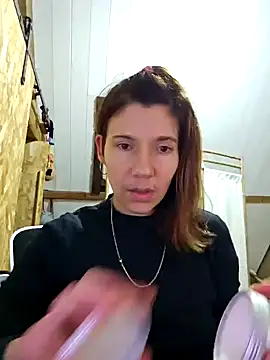 Snapshot of Lina_lou4 chatting on 16, 12, 2024 Lina lou4 online show from 16, 12, 2024