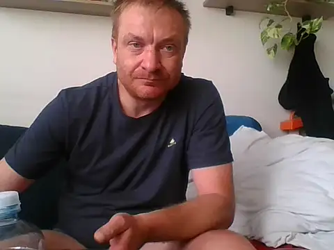 Snapshot of 82liska chatting on 21, 5, 2026 82liska online show from 21, 5, 2026