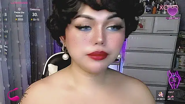 Snapshot of cherry_RED5 chatting on 2, 12, 2024 cherry RED5 online show from 2, 12, 2024