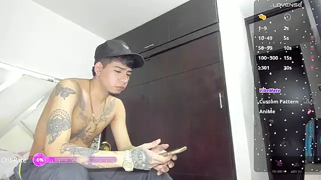 Snapshot of zack_isaac777 chatting on 21, 12, 2024 zack isaac777 online show from 21, 12, 2024