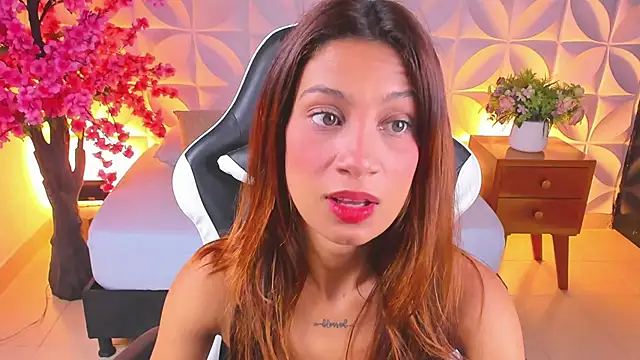 Snapshot of cora_22 chatting on 26, 12, 2024 cora 22 online show from 26, 12, 2024