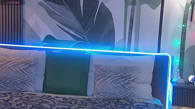 RubyValen online show from 25, 1, 2025