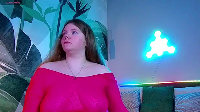 RubyValen online show from 4, 10, 2025