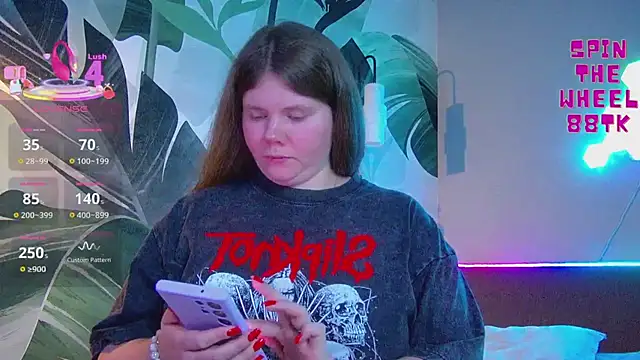 Snapshot of RubyValen chatting on 10, 2, 2026 RubyValen online show from 10, 2, 2026