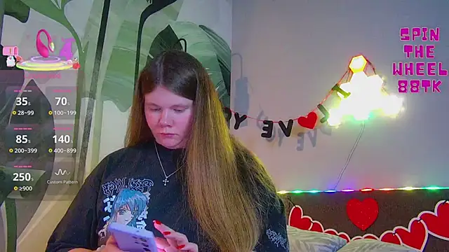 Snapshot of RubyValen chatting on 12, 2, 2026 RubyValen online show from 12, 2, 2026