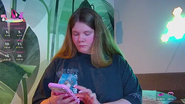 Snapshot of RubyValen chatting on 21, 4, 2026 RubyValen online show from 21, 4, 2026