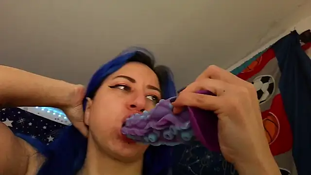 pussytight pervert online show from 16, 1, 2026