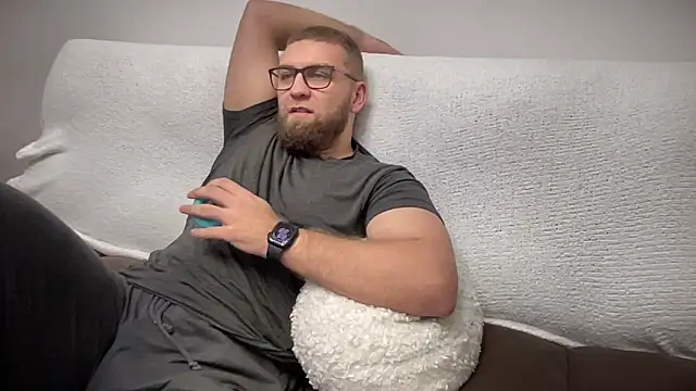 Snapshot of Bear_bear_ chatting on 22, 12, 2024 Bear bear online show from 22, 12, 2024