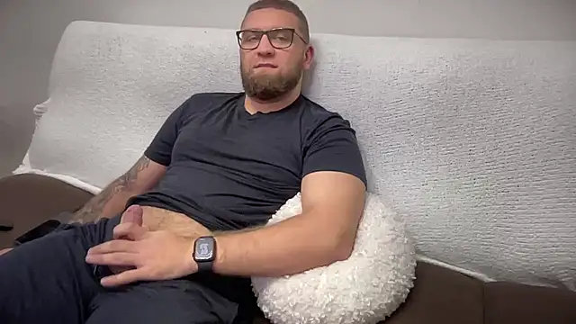 Snapshot of Bear_bear_ chatting on 22, 12, 2024 Bear bear online show from 22, 12, 2024