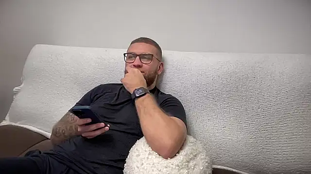 Snapshot of Bear_bear_ chatting on 23, 12, 2024 Bear bear online show from 23, 12, 2024