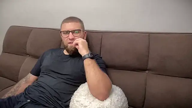 Snapshot of Bear_bear_ chatting on 27, 12, 2024 Bear bear online show from 27, 12, 2024