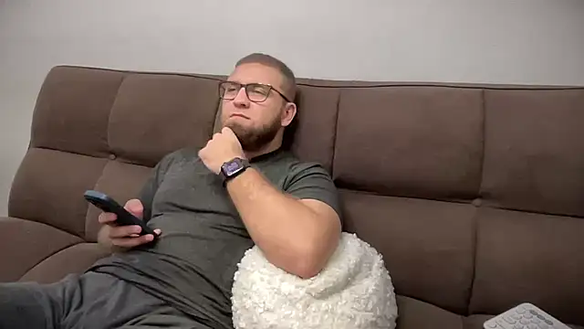 Snapshot of Bear_bear_ chatting on 27, 12, 2024 Bear bear online show from 27, 12, 2024