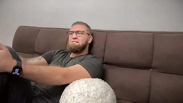 Snapshot of Bear_bear_ chatting on 28, 12, 2024 Bear bear online show from 28, 12, 2024