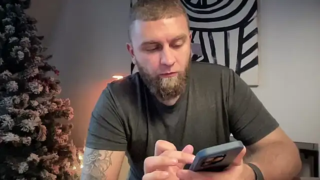 Snapshot of Bear_bear_ chatting on 29, 12, 2024 Bear bear online show from 29, 12, 2024