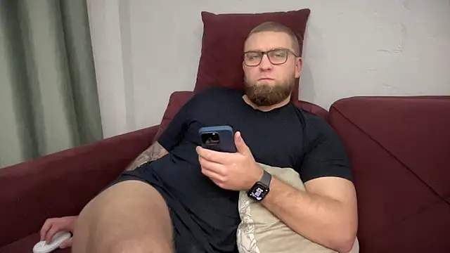 Snapshot of Bear_bear_ chatting on 12, 2, 2025 Bear bear online show from 12, 2, 2025