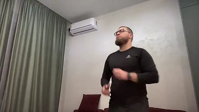 Snapshot of Bear_bear_ chatting on 13, 2, 2025 Bear bear online show from 13, 2, 2025