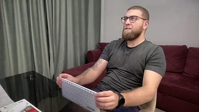 Snapshot of Bear_bear_ chatting on 10, 3, 2025 Bear bear online show from 10, 3, 2025