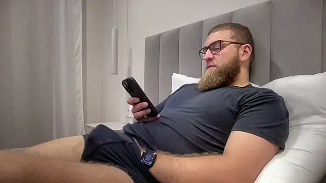 Snapshot of Bear_bear_ chatting on 25, 10, 2025 Bear bear online show from 25, 10, 2025