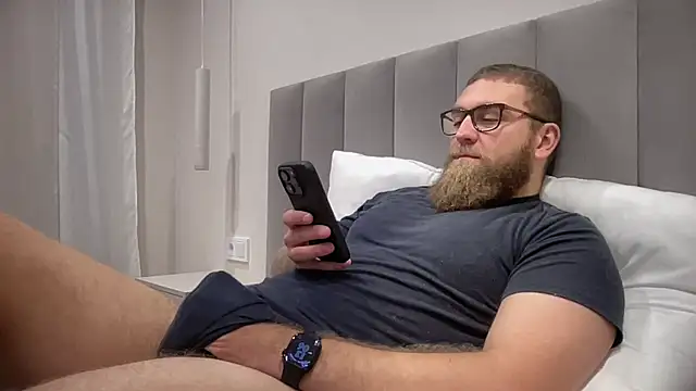 Snapshot of Bear_bear_ chatting on 1, 11, 2025 Bear bear online show from 1, 11, 2025