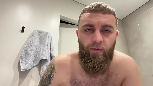 Snapshot of Bear_bear_ chatting on 8, 11, 2025 Bear bear online show from 8, 11, 2025