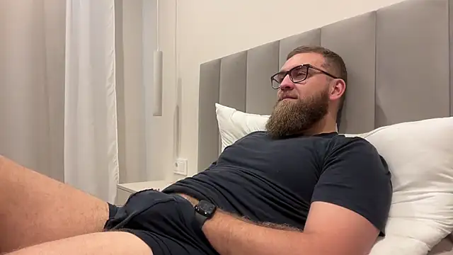 Snapshot of Bear_bear_ chatting on 14, 11, 2025 Bear bear online show from 14, 11, 2025