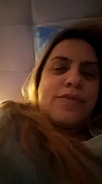 OliviaLewis online show from 21, 2, 2025