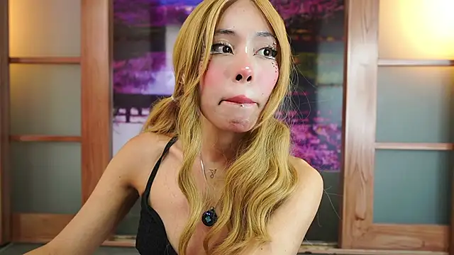 miss  maria online show from 6, 10, 2025